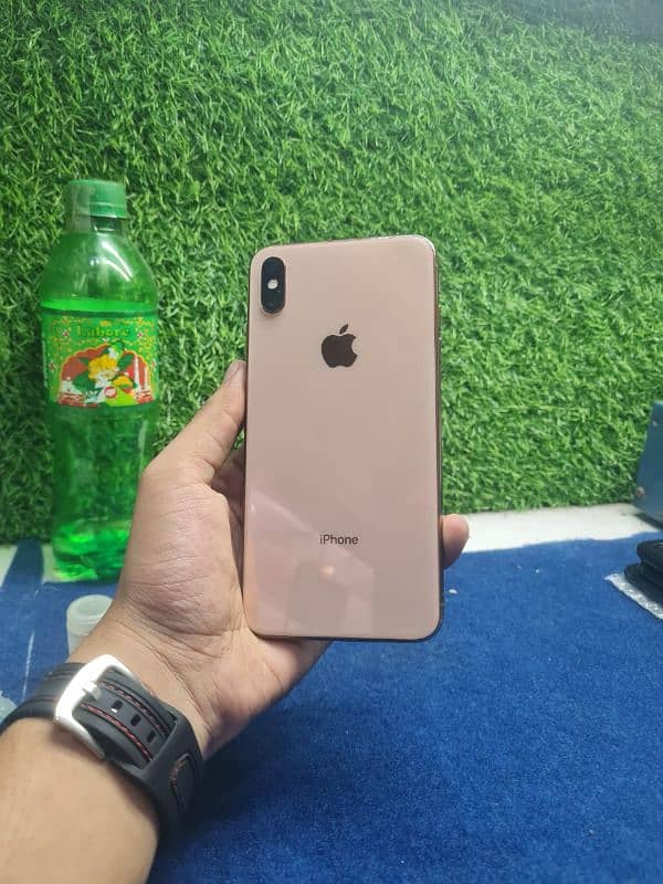 I phone xs max 3