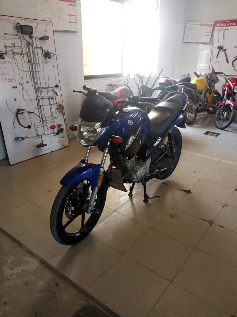 Yamaha YBR 125 2018 4