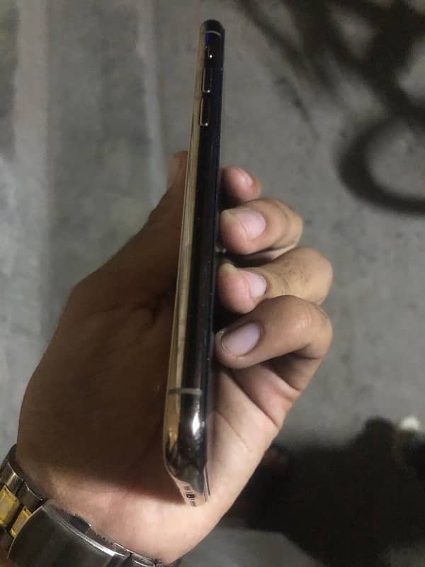 iPhone 11 Pro 64gb PTA ok 2