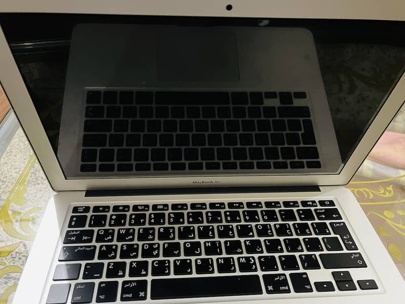 Apple MacBook Air 2013 13 inch Core i5 1