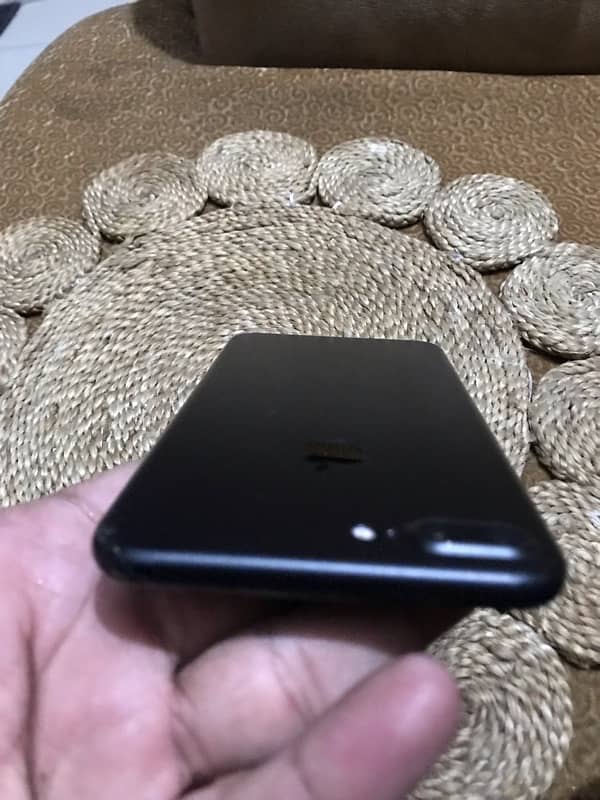 Apple iPhone 7Plus 128 Gb 10/10 6