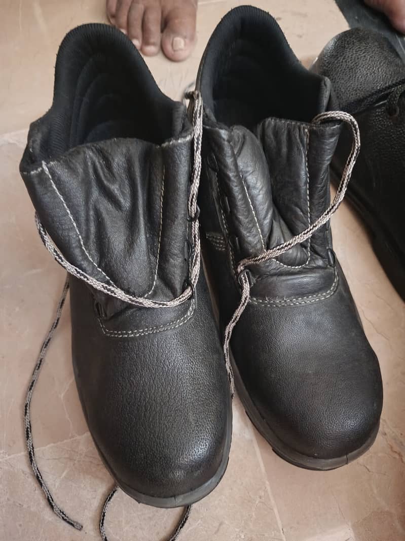 Industrial & guard shoes 6