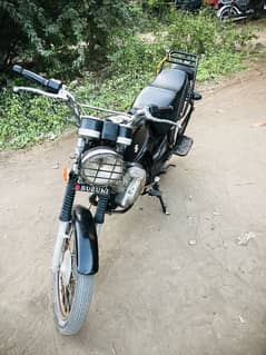 Suzuki 150GS Model 2014