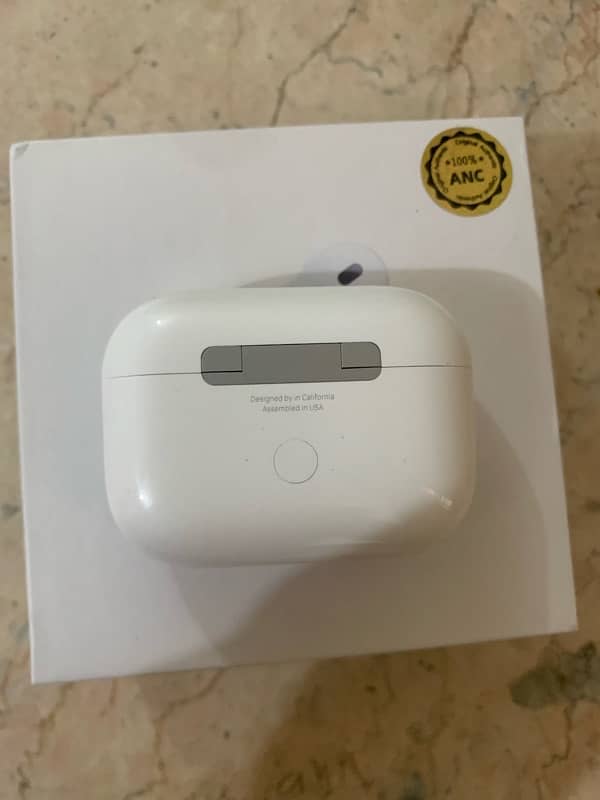 apple AirPods Pro 2 2