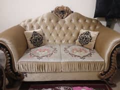 6 siter sofa set 2 yeas use howy hain halat new jesi hain