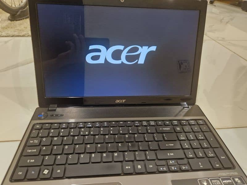 Acer Aspire 5551, dual core 2.1Ghz, 128gb ssd, 4gb ram 1