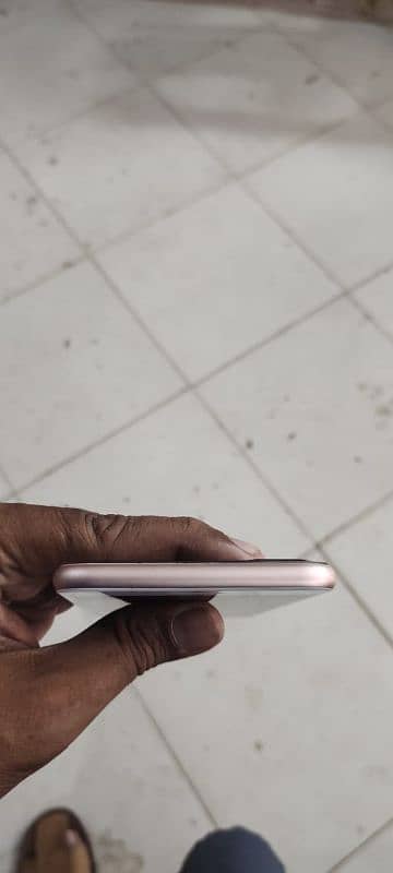 iphone 8 plus. . 256gb. . official pta approved. . urgent sell 2