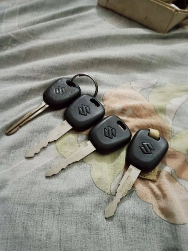 Suzuki keys swift cultus Wangon r liana 0