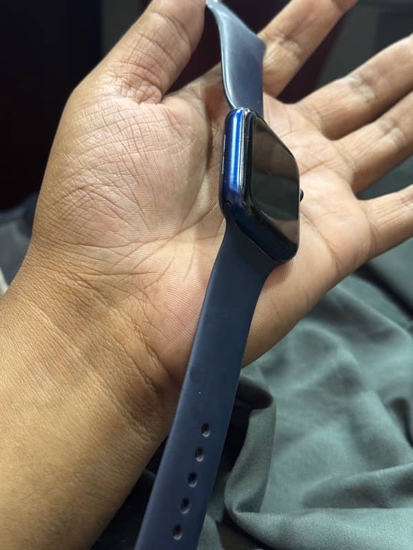 Apple watch Blue 44mm series 6 3