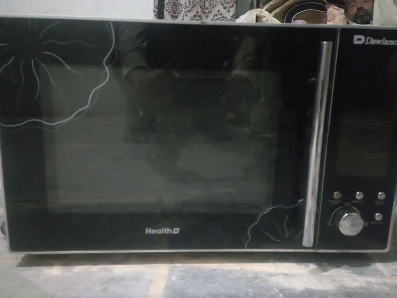 Dawlance microwave oven 12