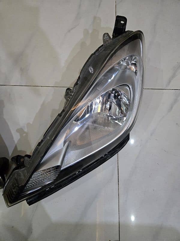 honda fit 2012 front head lights 2