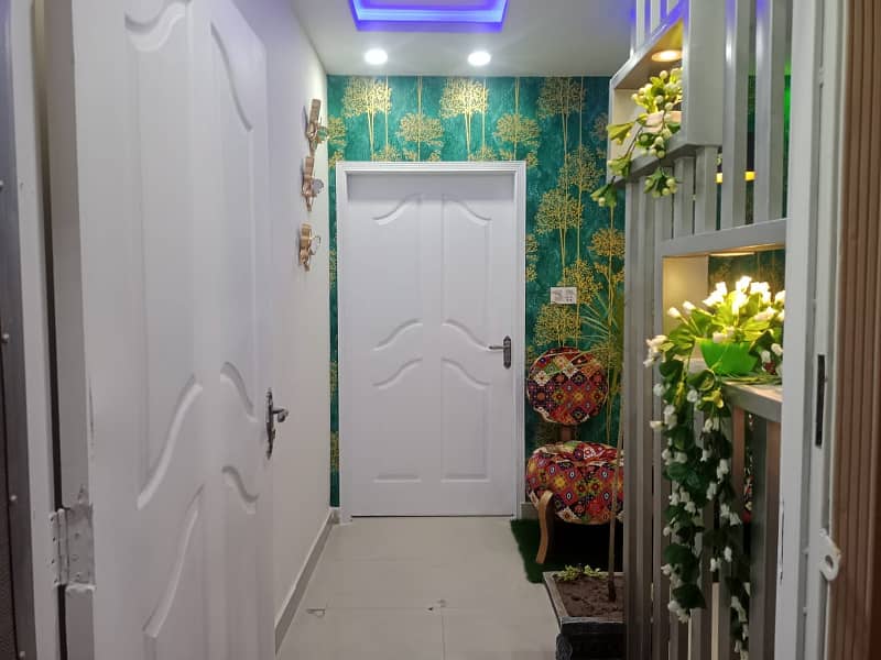 1 Bedroom Fully Furnished Flat For Rent In Block H-3 Johar Town Lahore 3