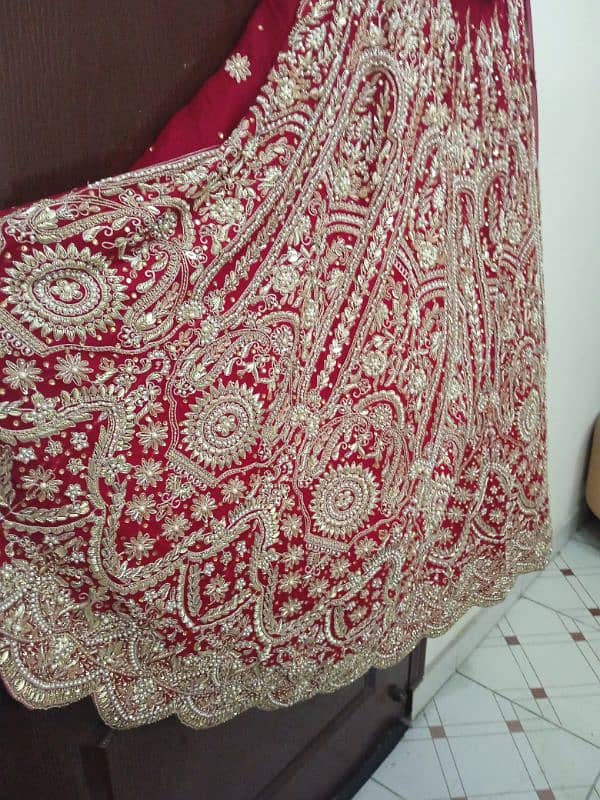 bridal lehnga/ pure chiffon /hand made /dabki nakshi kora work 2