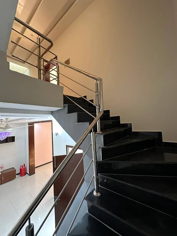 Bahria Enclave Sector B-1 Brand New Condition 5 Marla House Available In Beautiful Location. 5