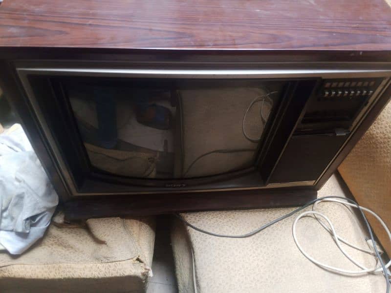 sony old model tv 4