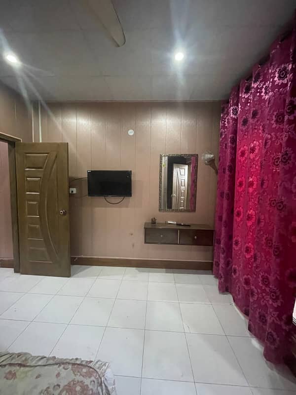 1 Bedroom Fully Furnished Flat For Sale In Block H-3 Johar Town Lahore 4