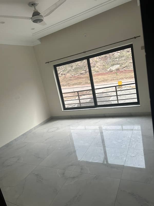 Brand New House In Bahria Enclave Sector N 8 Marla 30x60 Available For Sale In Prime Location. Reasonable Demand 3