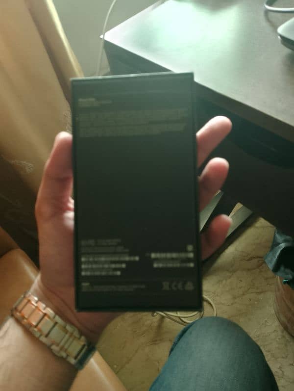 iphone 13 pro with box 2