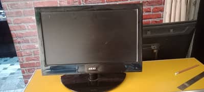 Original Akai 19" TV