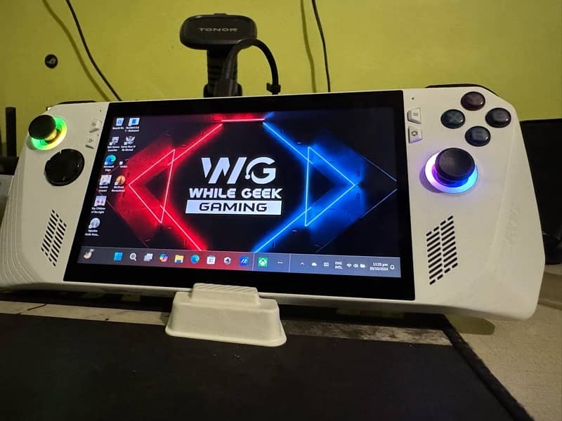 ASUS ROG ALLY HANDHELD GAMING PC 0