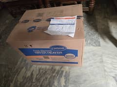 (No Bargaining) Canon 15 litre electric geyser box pack/new.