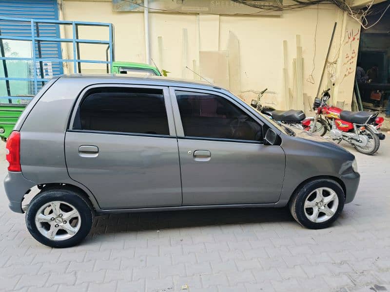 Suzuki Alto 2012 3