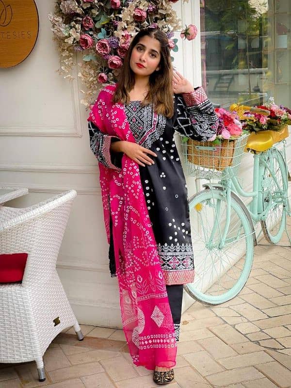 3 Pcs Women's stitched silk ambroaidered suit 4