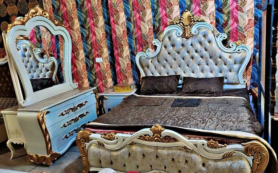 bed set / king size bed / double bed / poshish bed / bed / side table 3