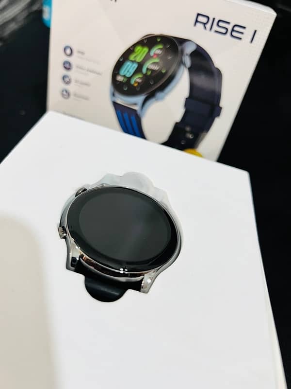 xWatch Rise 1 Smart Watch 1