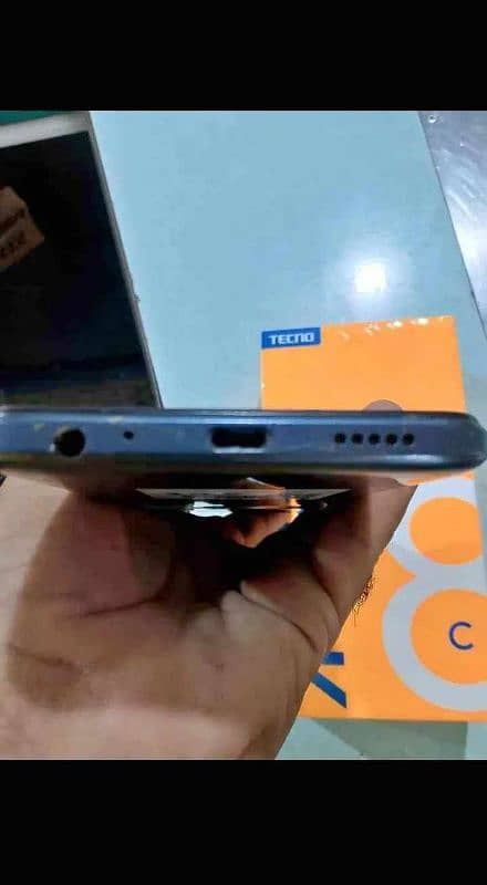 Tecno spark 8c 6/128 full box PTA approved 4