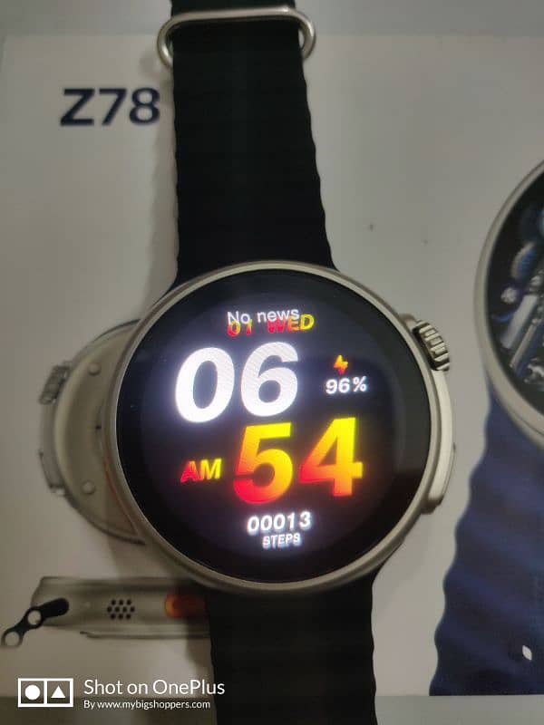 Lg 60i & z78 smart watch 13