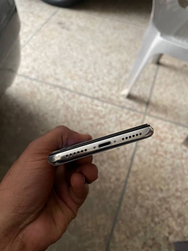 Iphone X 256 GB Pta Approved 3