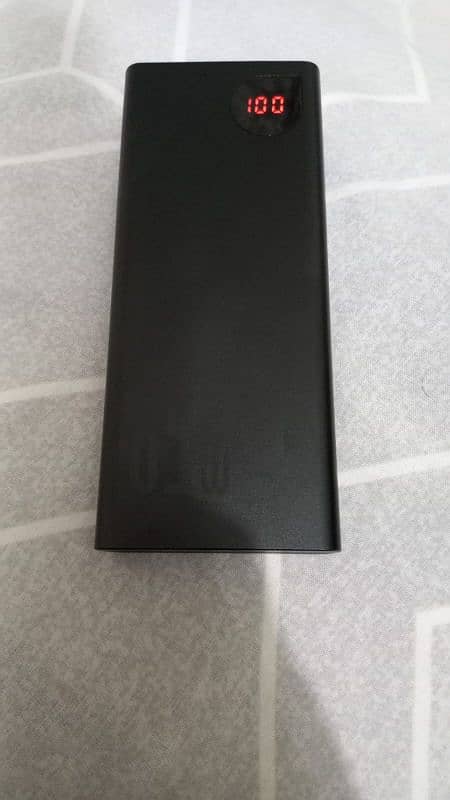 Baseus 65 W 20,000 mah power bank 3