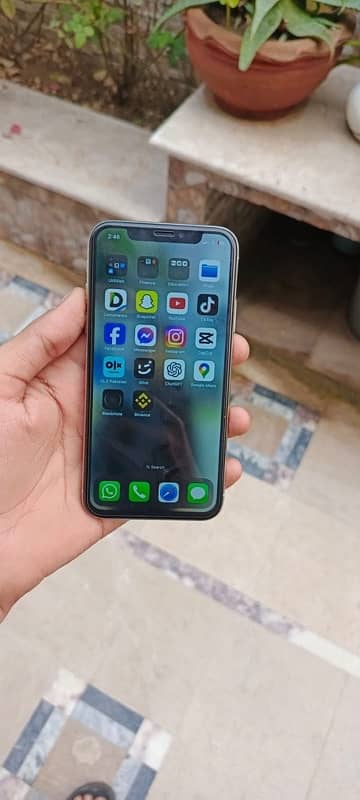 iphone x pta approved 64 gb 4