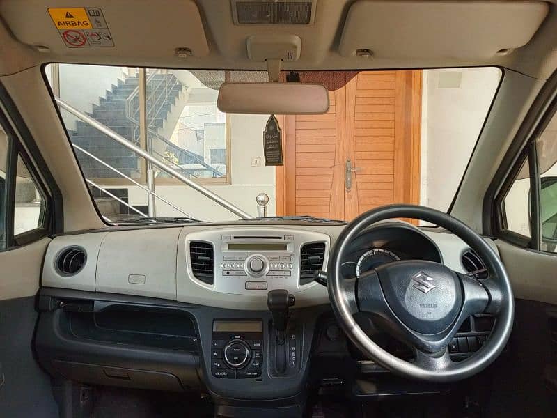 Suzuki Wagon R 2015 9