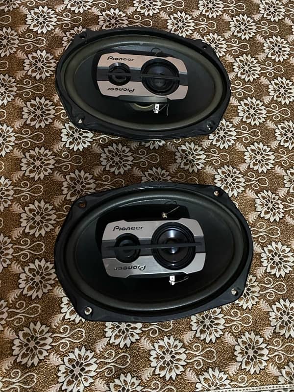 Pioneer speakers for sale 0