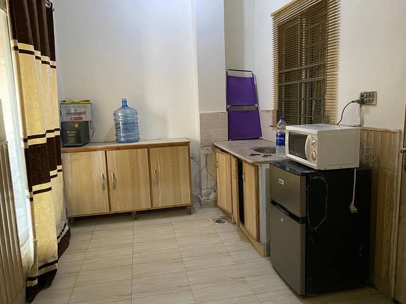 1 Bedroom Furnished Flat For Sale In Block H-3 Johar Town Phase 2 Lahore 8