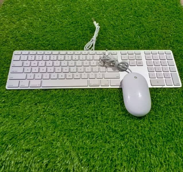 Apple USB Wire Keyboard Mouse Pair Stock Available 3