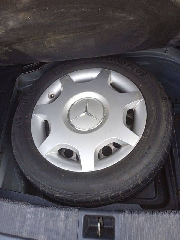 Mercedes C Class 2007 with sunroof 6