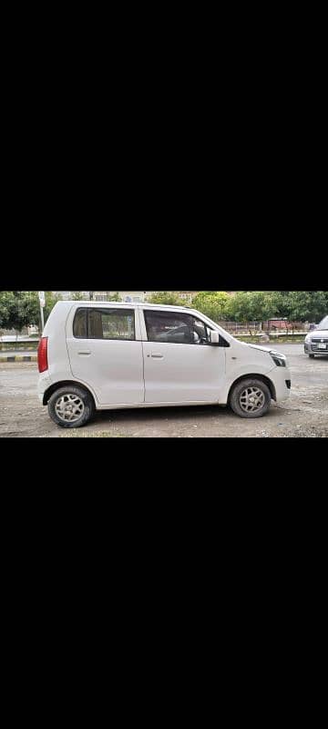 Suzuki Wagon R 2019 uber cream per chalne k liye rabta kren 1