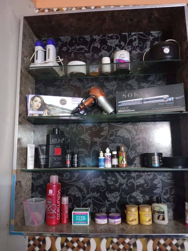 BeautyParlour Setup forSale 8