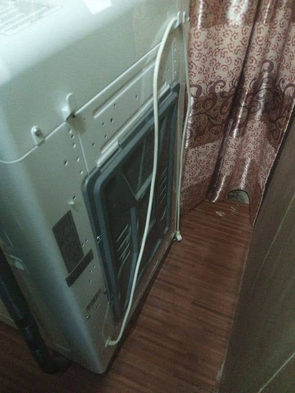 KENWOOD Washing machine and dryer 1