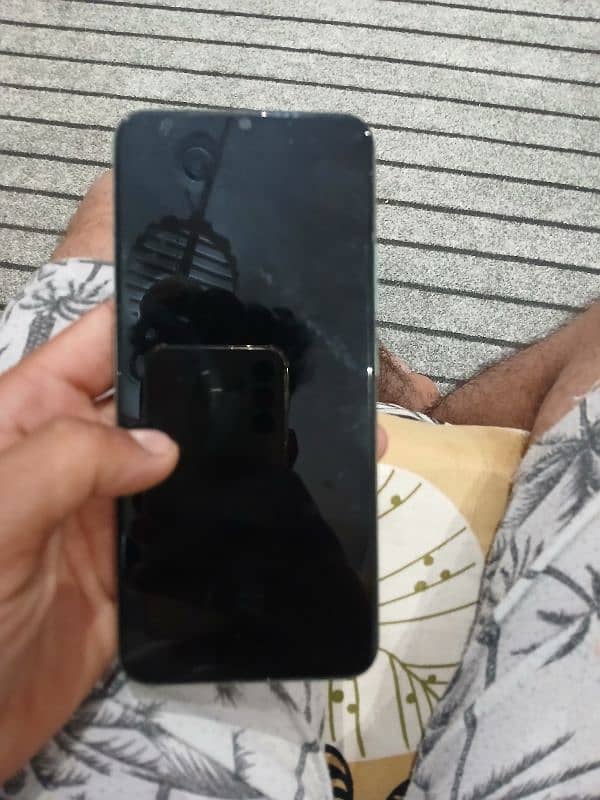 realme c11 all oky condition 10/9 with box 1