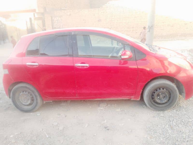 Toyota Vitz 2009 5