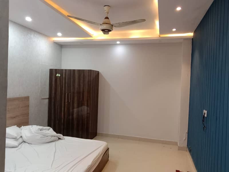 1 Bedroom Furnished Flat For Sale In Block H-3 Johar Town Phase 2 Lahore. 0