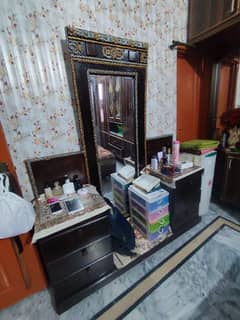 Dressing Table