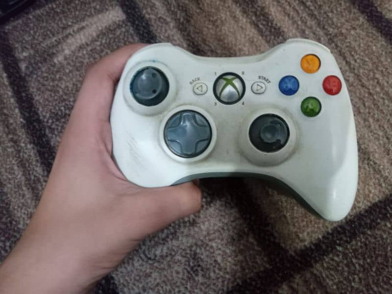 xbox 360 good condition 2