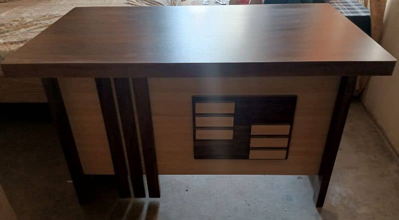 Wooden Computer Table For Sale 3