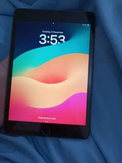 Ipad mini 5 10/10 silver colour with box  64 gb