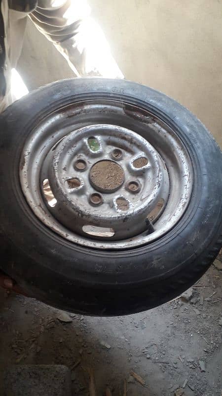 spare wheel of high roof 1